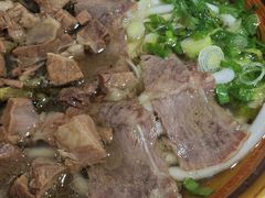 -花溪牛肉粉(八鸽岩店)