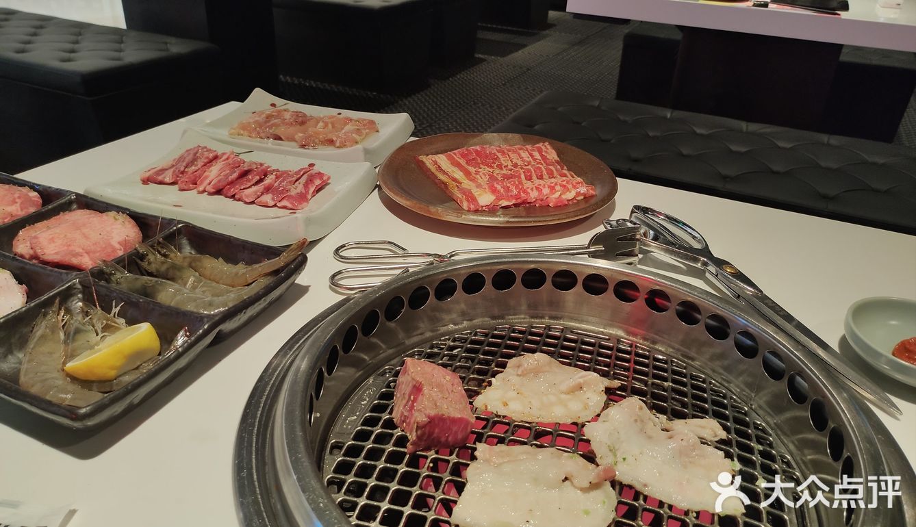 烤肉配饭真滋味