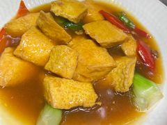 -闫府私房菜(恒隆店)