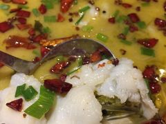 酸菜豆花鱼-佬湘楼(越秀城市广场店)