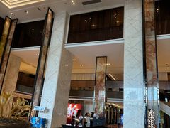 -中山利和希尔顿酒店