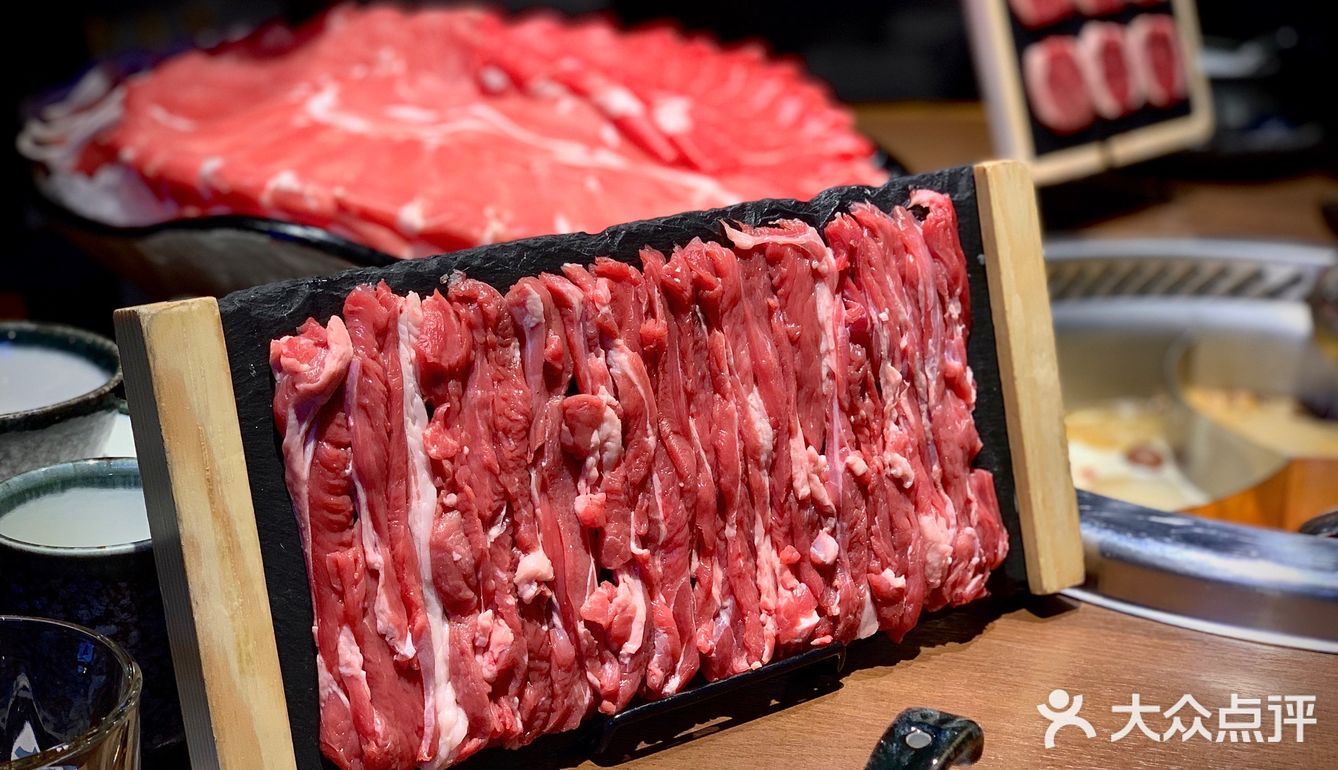 正宗好羊肉，就来快乐小羊