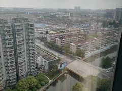 -上海虹桥西郊假日酒店