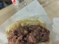 -闫家驴肉老店(华电一校店)