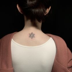 -木子·纹身店TATTOO穿孔·洗纹身