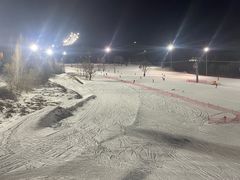 -中旅松花湖滑雪场
