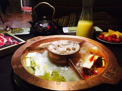 -滇釜火锅·能喝汤的火锅(车公庄店)