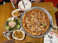 -Tube station站点比萨(王府井百货店)