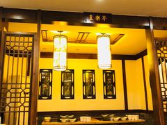 门面-锅首鲜品火锅(鸳鸯店)