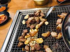 -肉甲韩国木炭烤肉(新壹街1店)