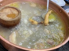 -朴小妹人参鸡汤火锅(长白山万达店)