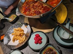 -湊湊火锅·茶憩(新中关购物中心店)
