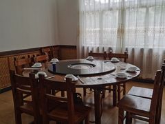 包厢-鹅公村食府(罗阳分店)