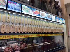 -董厨煨汤馆(车站路店)