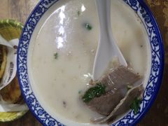 羊肉汤（多肉）-穆得·老周家牛肉烧饼(普利街店)