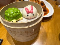 -乐忻皇朝(上海中心大厦店)