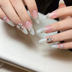 -LILY NAILS美甲美睫