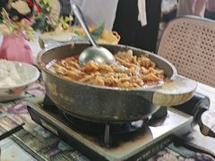 -刘姐啤酒鱼民族演艺餐厅(西街总店)