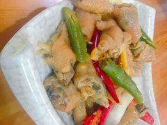 酸辣脱骨凤爪-老姑砂锅·烧烤天津菜(体北道店)