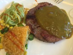 -舜耕山庄四时万和自助餐厅