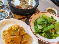 -明本湛江鸡•海鲜小厨(陈家祠店)