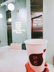 -好看加白色房子