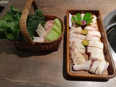 -蘑界·野生菌火锅(深业上城店)