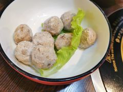 -虾弄弄海派小龙虾·牛羊蝎子火锅