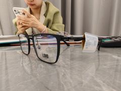 -LOHO眼镜(北京富力广场店)