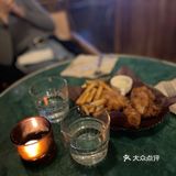 网红店lounge打卡[礼花]