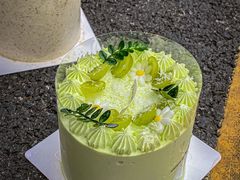 -顶东面包花园·生日蛋糕(世博店)