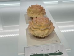 -潮一不贰·法式甜品·生日蛋糕·西式简餐(外滩店)