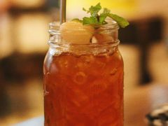 -ROAST coffee & eatery