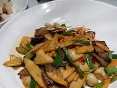 -半勺·新徽菜(银泰城店)