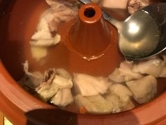 -云海肴·汽锅鸡·云南菜(天山百盛优客店)