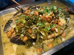-鸣记脆皮烤鱼·海鲜烤鱼(三八广场店)