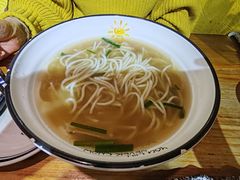 -蜗牛的家旅行主题云南菜餐厅.小酒馆(护国寺店)