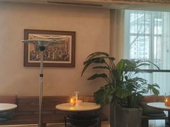 -玲婧胡同·生日蛋糕·餐厅(嘉里城店)