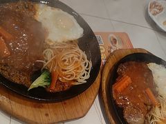 -豪享来牛排(人民店)