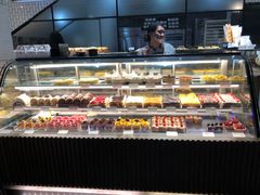 面包甜点陈列柜-幸福西饼面包茶饮(车公庙店)