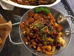 鱿鱼炒五花肉-富乐满韩国正宗炸鸡韩国料理(虹泉路店)