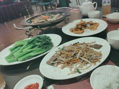 -喷泉广场餐厅·宵夜·海鲜烧烤大排档(长隆企鹅酒店)