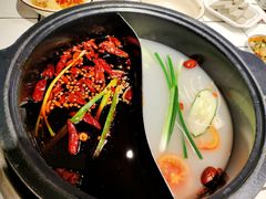 -九街淑芬掌中宝串串公司(两路金港国际店)