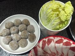 撒尿牛丸-有料儿铜锅(白堤路店)