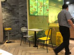 -麦当劳(虹口星荟中心店)