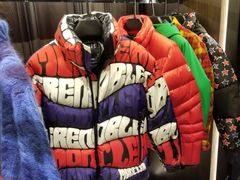 -MONCLER(武汉国际广场店)