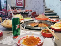 -生活如沸·顺德水牛奶火锅(大学路店)