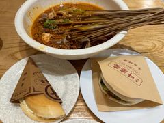 -嘉州叶婆婆钵钵鸡(建设路店)