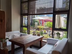 靠窗位-瓦库茶馆17号(海汇港店)