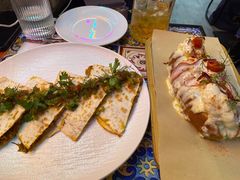 -LESCEDARS Brasserie Bistro香柏树